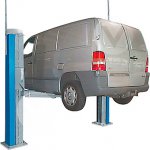 Подъемник автомобильный двухстоечный г/п 3,7т
